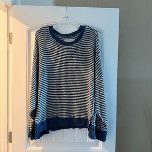 American Eagle Big Hug Crewneck Waffle Sweater (Navy)